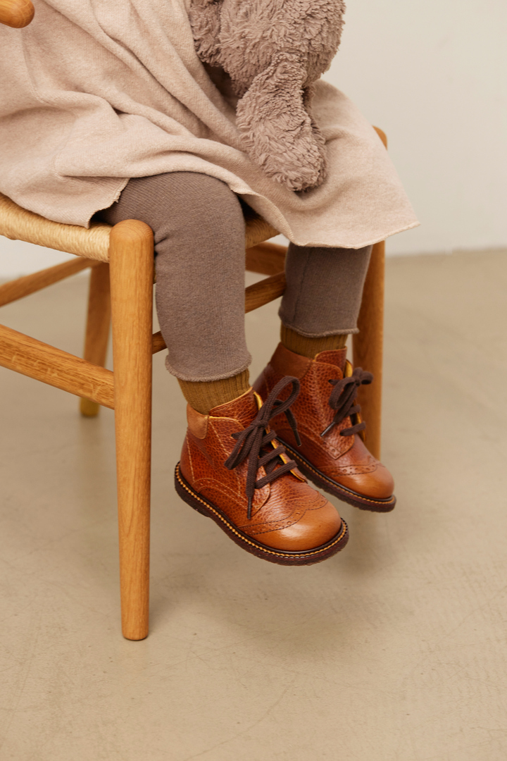 Angulus Begynder Snørresko "120 års jubilæums model" med Brogue detaljer Cognac - Billede 8