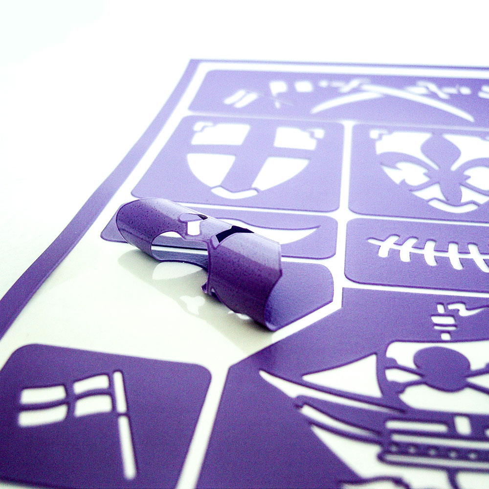 Grim'Tout Stencil til teatersminke - Ridder & Pirat - Billede 3