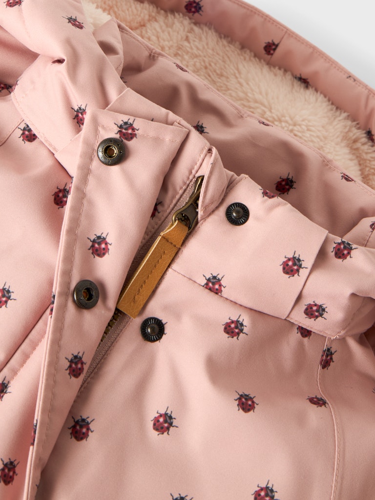 Lil' Atelier Vinterjakke Mini Snow05 Mariehøne AOP Misty Rose - Billede 3