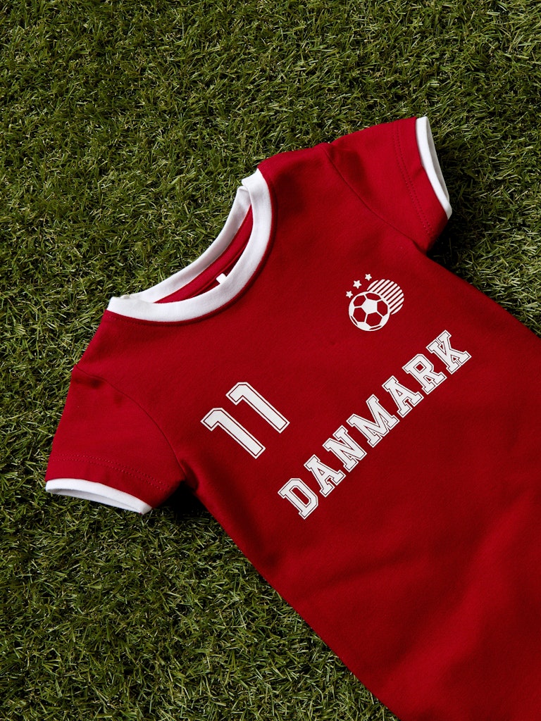 Name It Sommerdragt SS Hiteam True Red - Billede 4