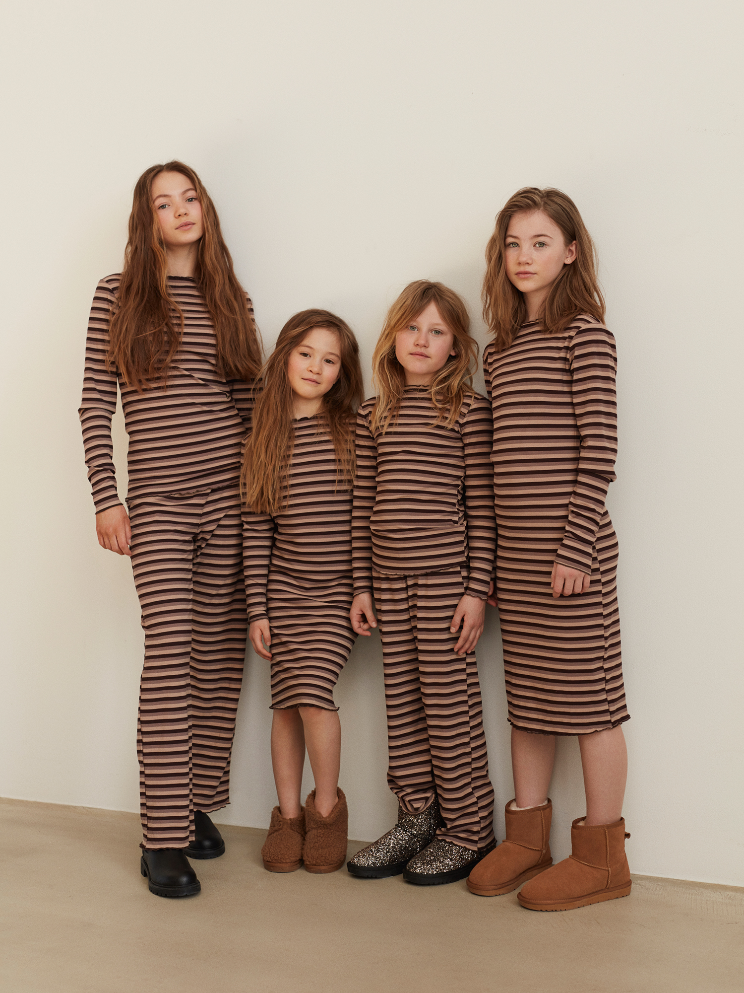 Sofie Schnoor Girls Kjole Rib Warm Brown - Billede 4